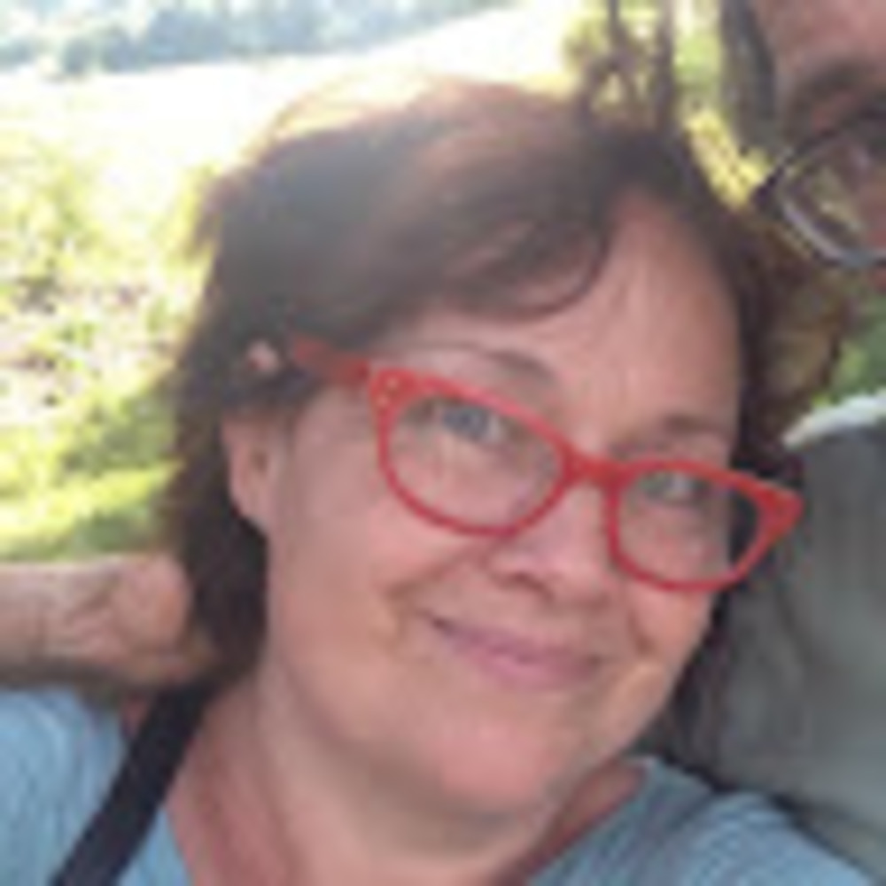 Meet your Posher, Caroline